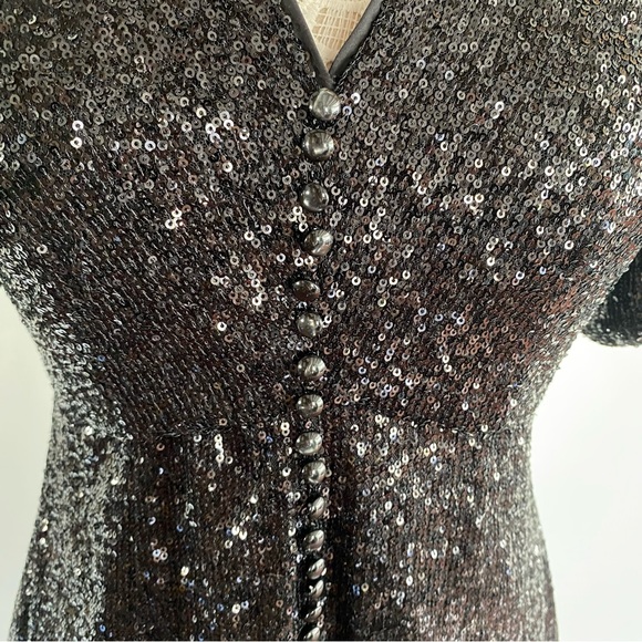 GAL MEETS GLAM Black Sequin Dress Short Sleeves Sz 4 - Picture 3 of 6